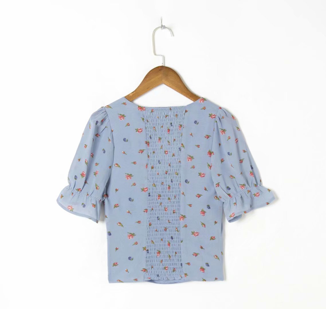 Printed Regal-style Square-neck Tie-front Slim-fit Short-sleeve Shirt