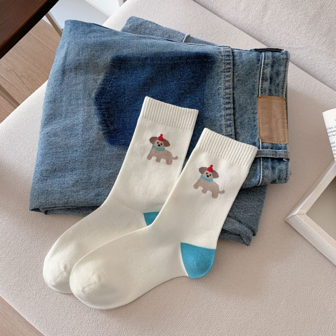 Womens Mid-calf Socks That Are Breathable And Sweat-absorbent
