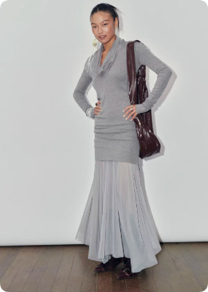 Lightweight Three-dimensional Cut  Slightly Sheer Mesh Skirt  Midi Length