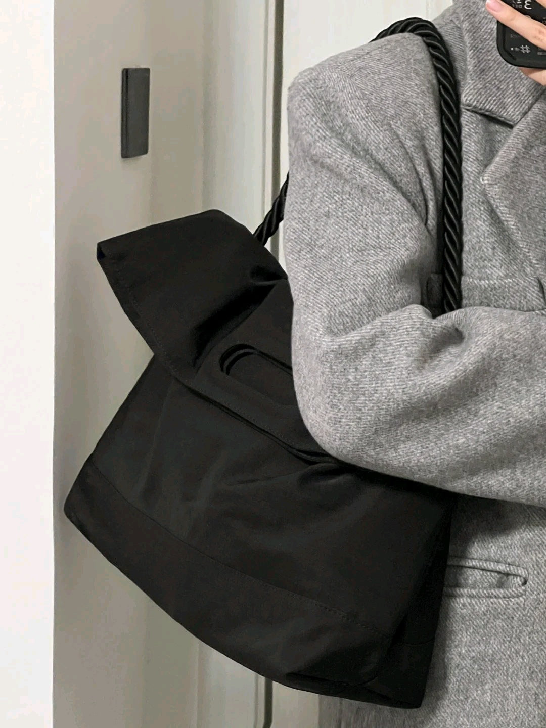 Nylon One-shoulder Crossbody Messenger Bag New College Students Class Large Capacity Totes