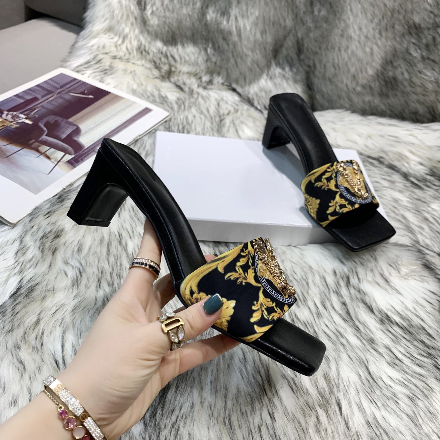 Cowhide Pattern One-and-a-half Support High-heeled Fashionable Slippers
