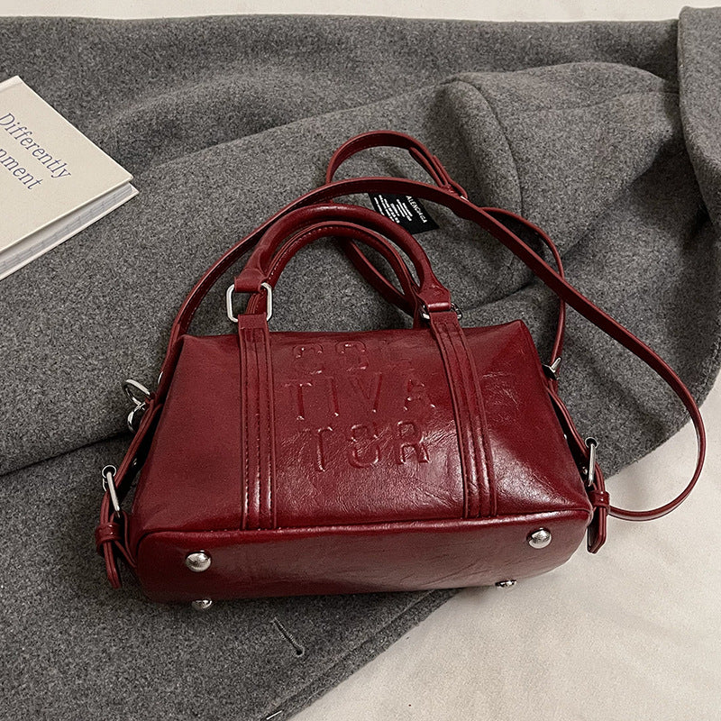 Versatile Sophisticated Fashionable Crossbody Bag For Commuting