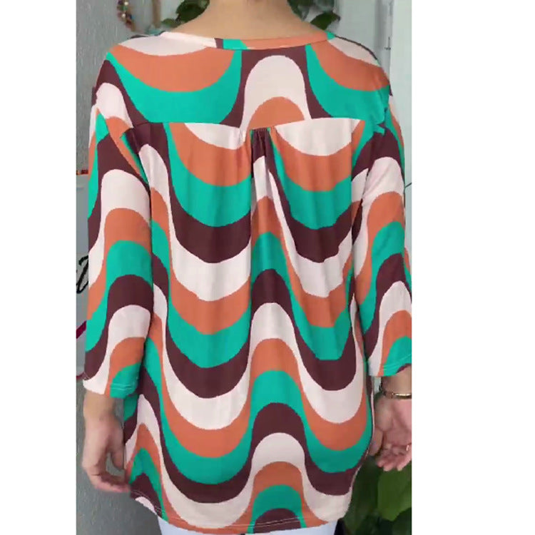 Dame T-shirt med print og korte ærmer