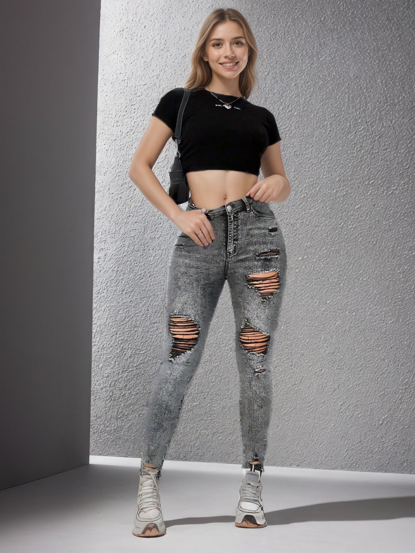 Personlige ripped damejeans i high-street-stil