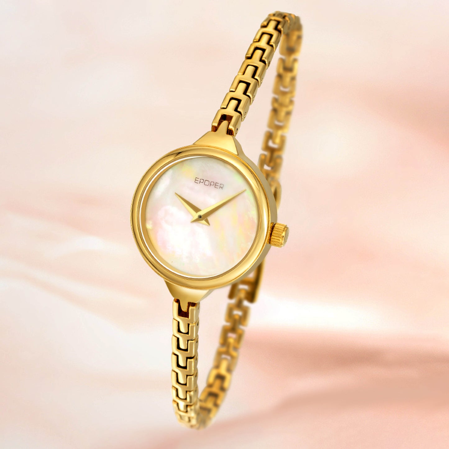 Versatile Petite And Refined Quartz Watch For Women