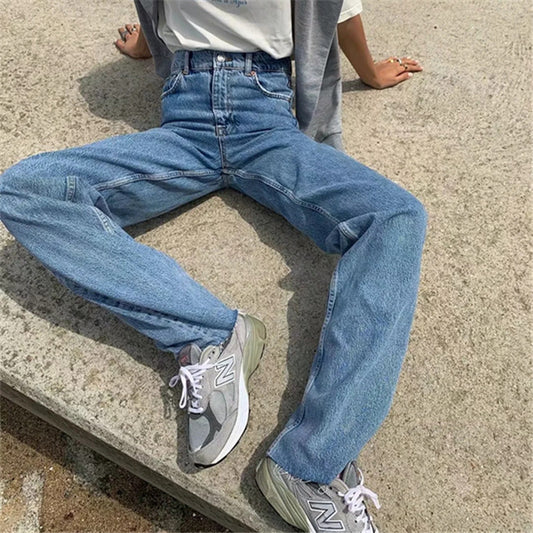 Nye højtaljede denimjeans med rå kant til kvinder