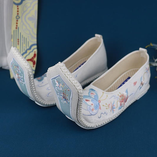 Dengyun's Hanfu Shoes Increase The Height Of The Head