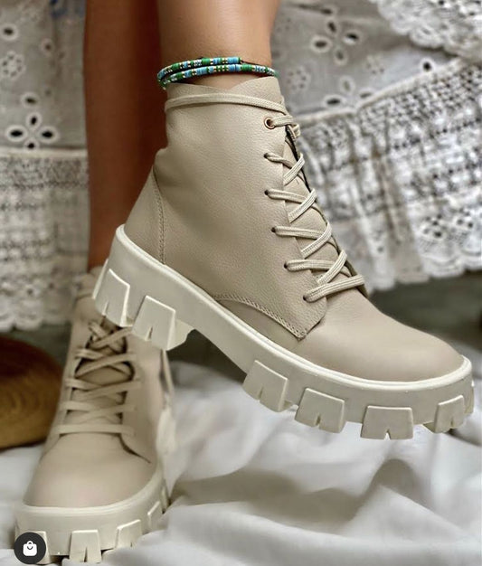 Women's Leather Boots Mid-tube Casual Short Boots