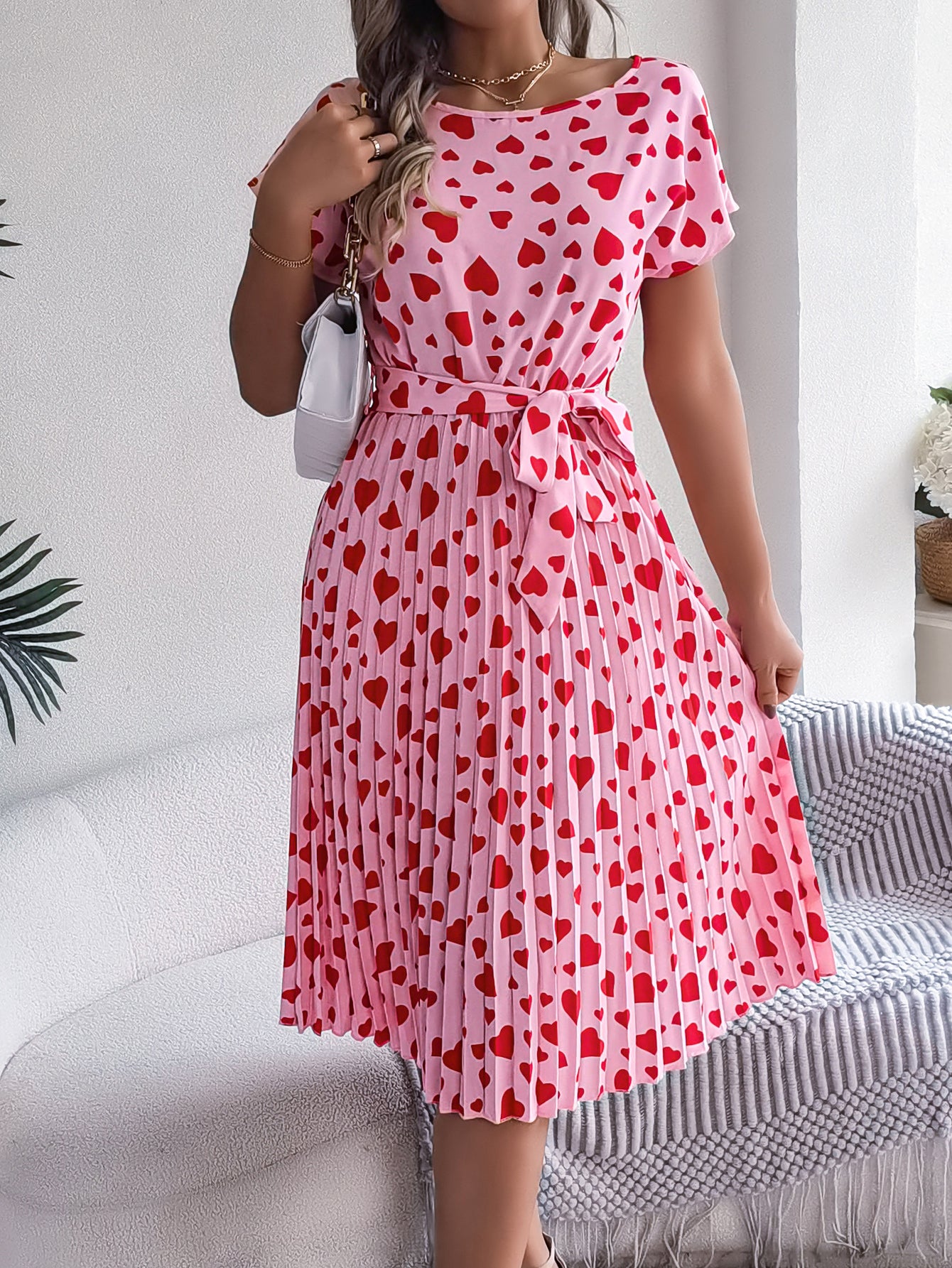 Women's Casual Color Block Heart Print Short Sleeve Tie Waist Pleated Dress