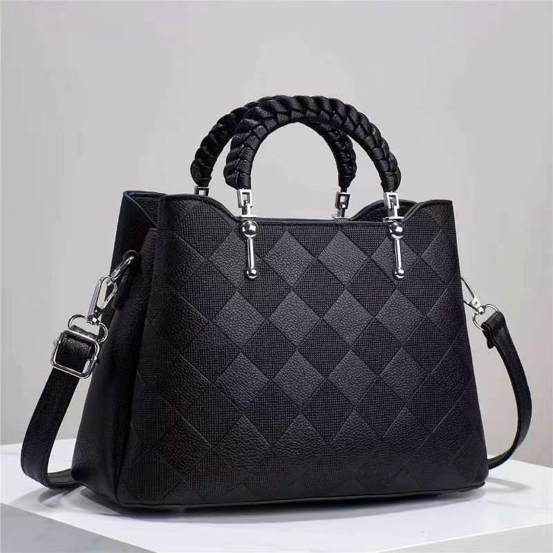 Women's Fashion Large Capacity Versatile Portable Shoulder Bag