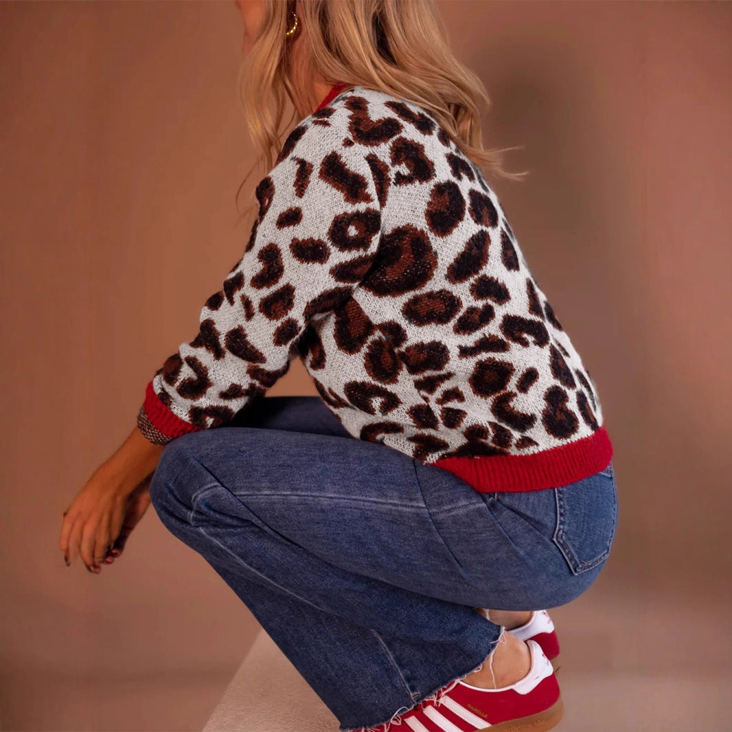 Contrast Color Leopard Jacquard Long-sleeved Knitted Sweater