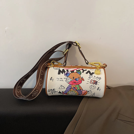 Stylish Versatile Bucket Bag With A Sleek Minimalist Design