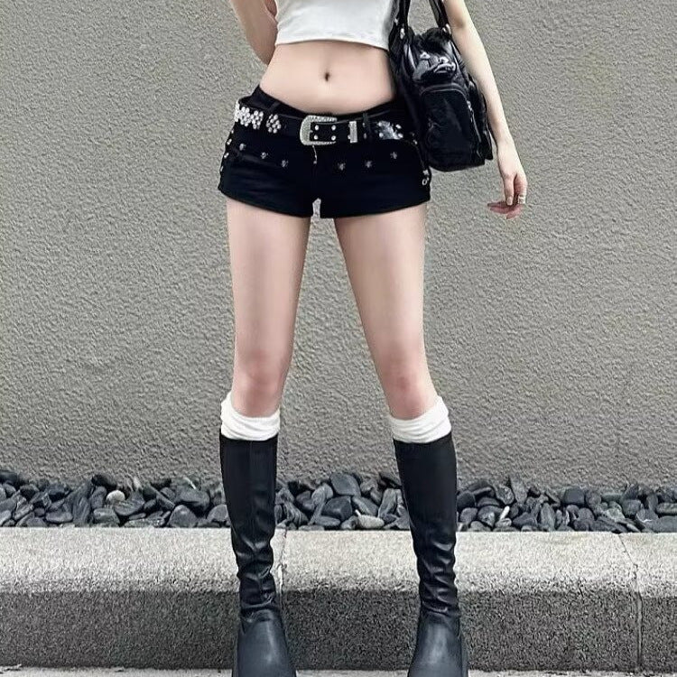 Low Waist Hip-wrapped Rivet Denim Super Short Shorts