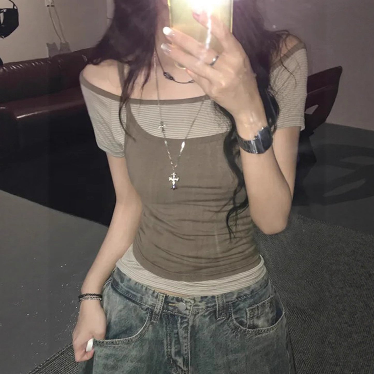 Stylish And Minimalist Womens Short Sleeve Top