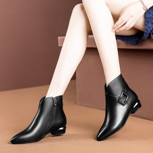 Fashion Pointed Toe Women's Low-heeled Belt Buckle And Cashmere Martin Boots