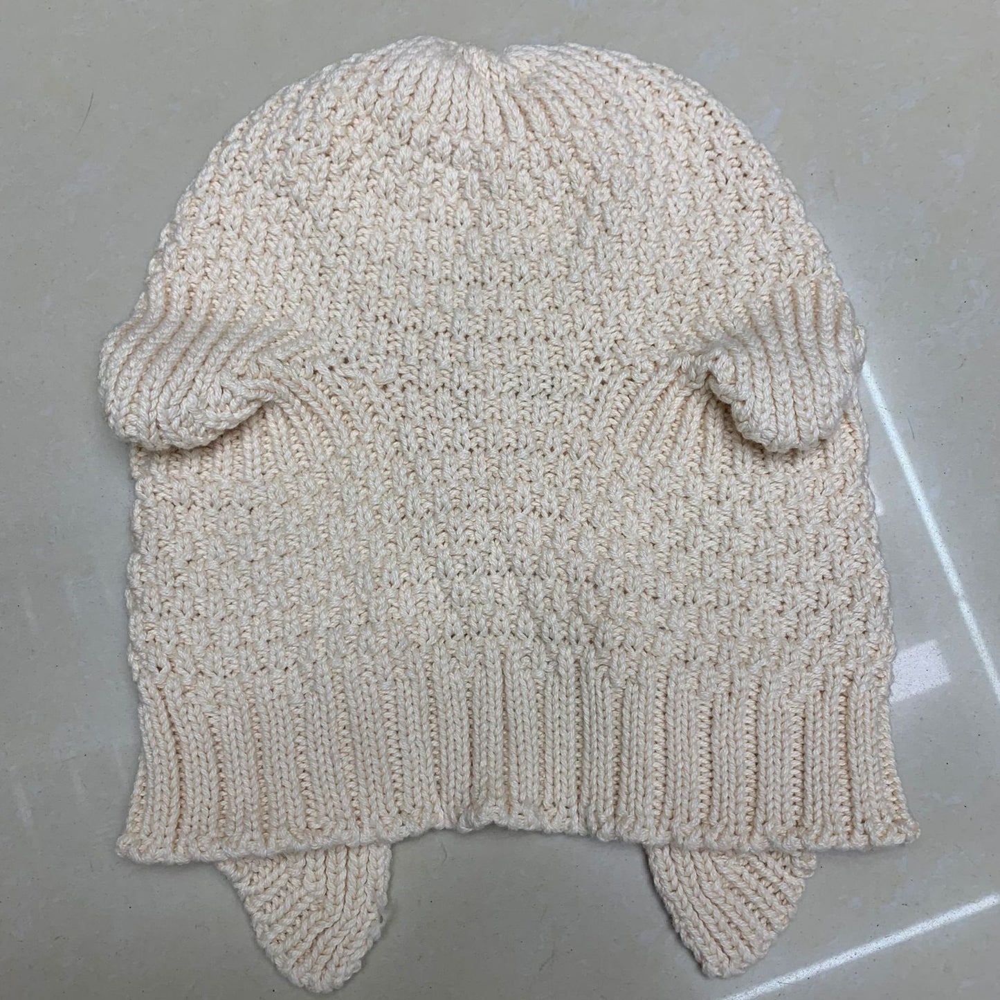 Cute Age-defying Knitted Hat With Horns