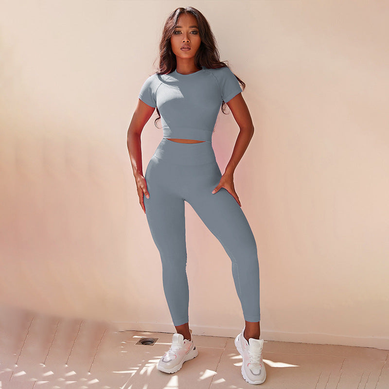 New Solid-color Athletic Yoga Short-sleeve Tight Two-piece Set