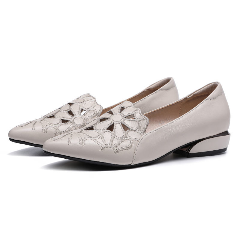 Women's Soft Leather Soft Surface Hollow Embroidered Shoes