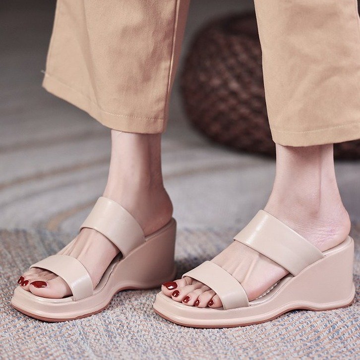 Women's Solid Color Platform Wedge Slippers