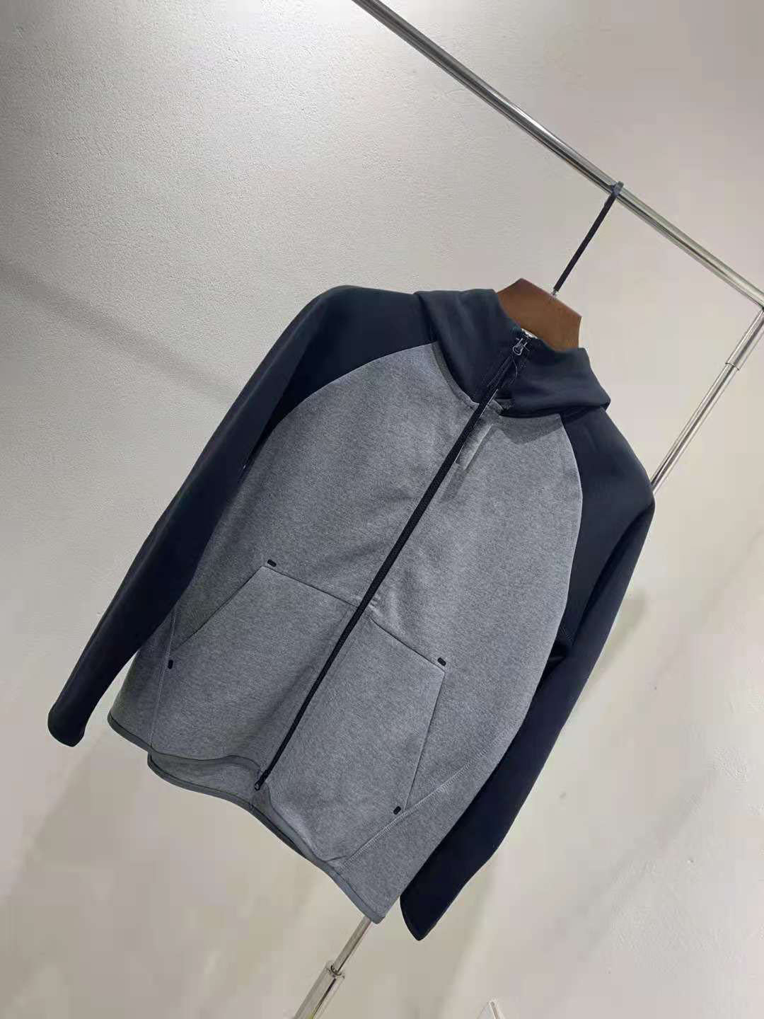 Knitted Seven Color Zipper Casual Sports Men