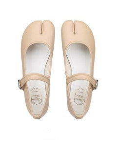 Straight Line Buckle Mary Jane Shallow Mouth Horseshoe Flat Sole Single Shoes