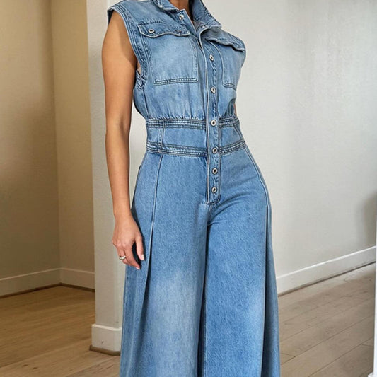 Afslappet ærmeløs vasket denim-heldragt med vide ben til kvinder