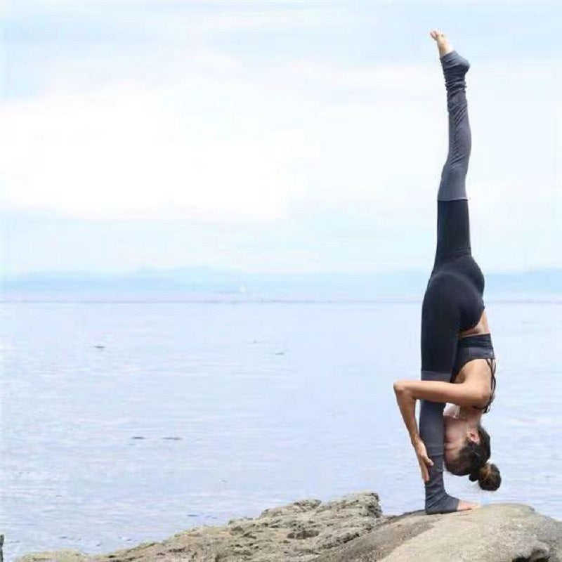 Contrast Color Stitching Stepping Yoga Pants