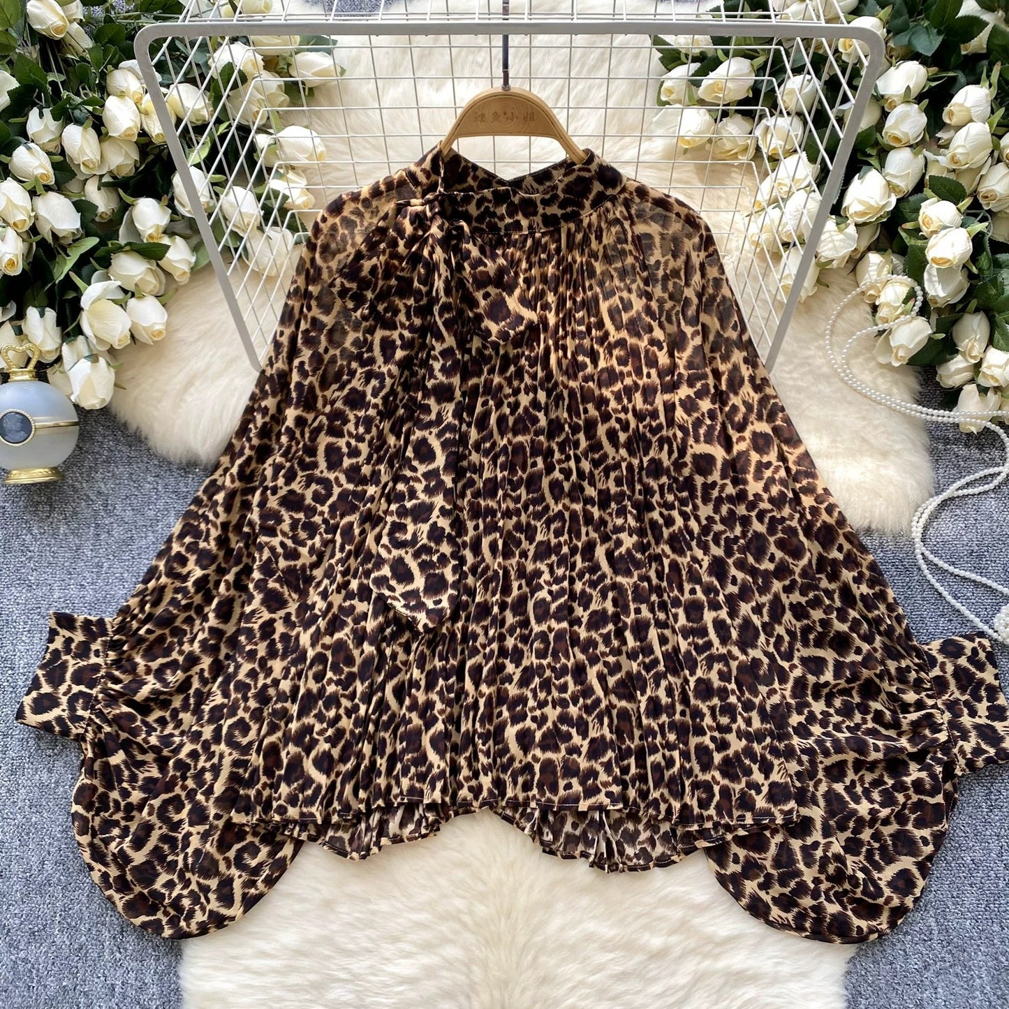 Chic Top In The Chanel-inspired European And American Style