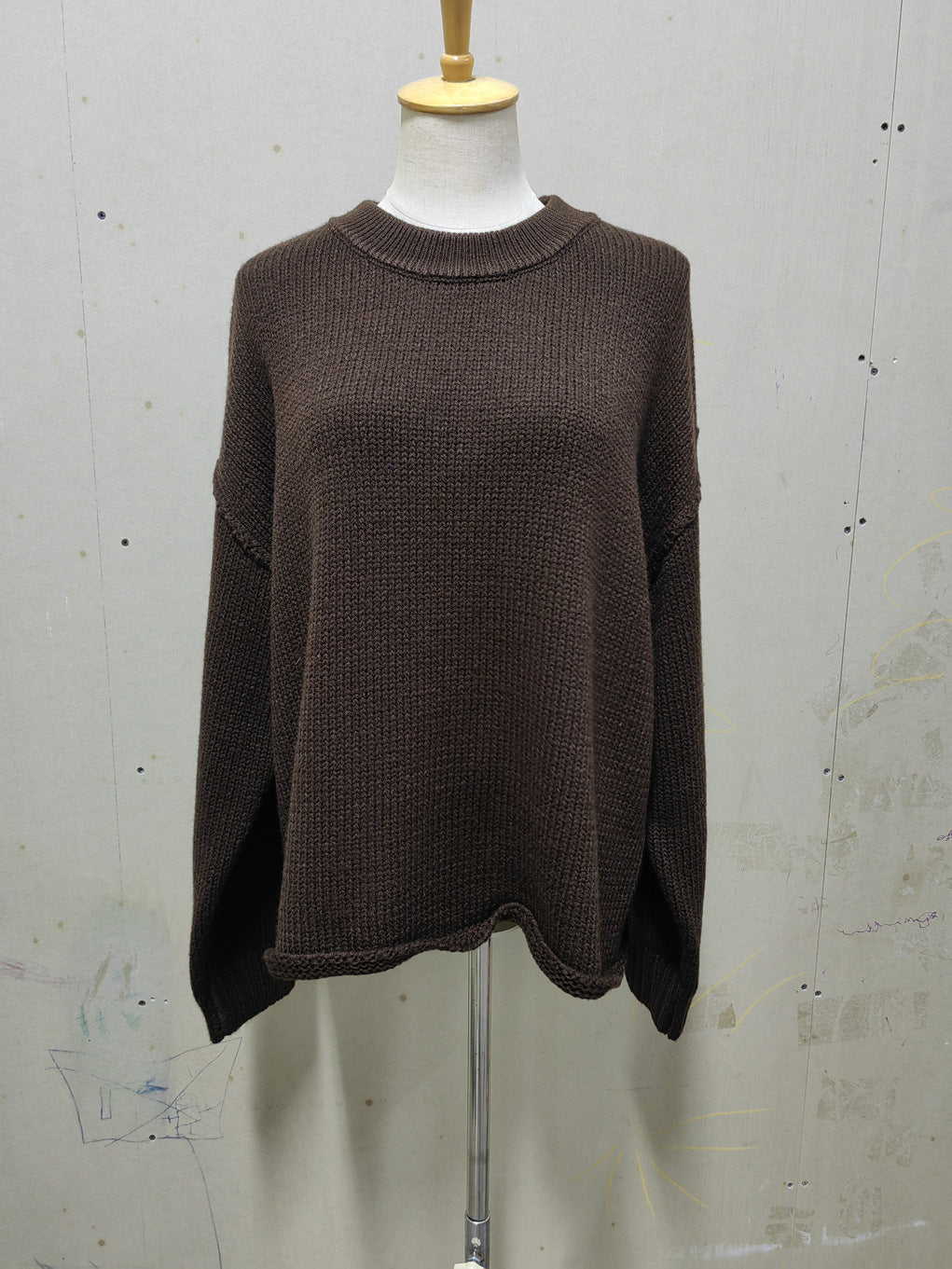 Round Neck Reverse Sweater Solid Color Casual Knitted Top