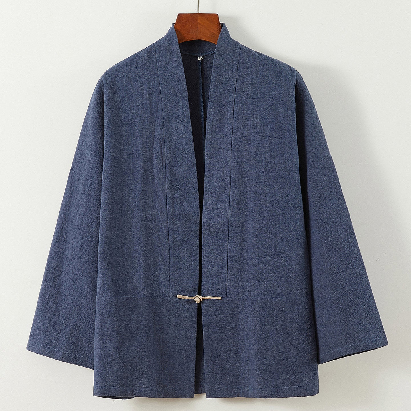 Chinese-style Tang Suit Jacket With Butterfly-knot Buttons And Wide Sleeves