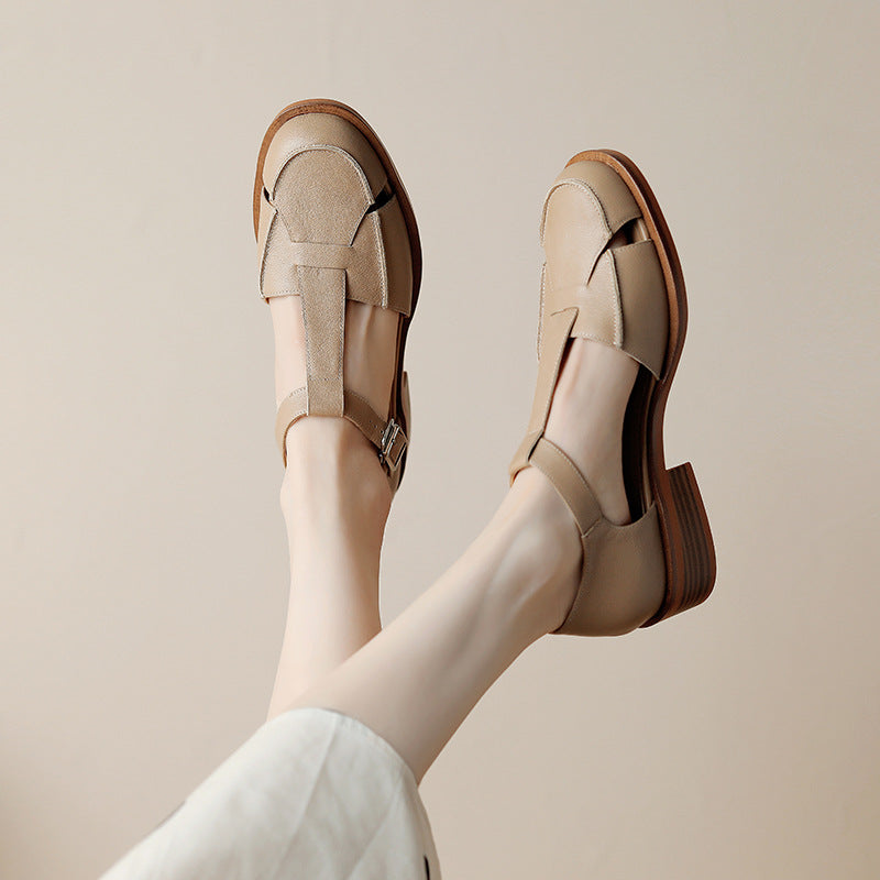 Retro Flat Bottom Women's Sandals Hollowed Toe Box