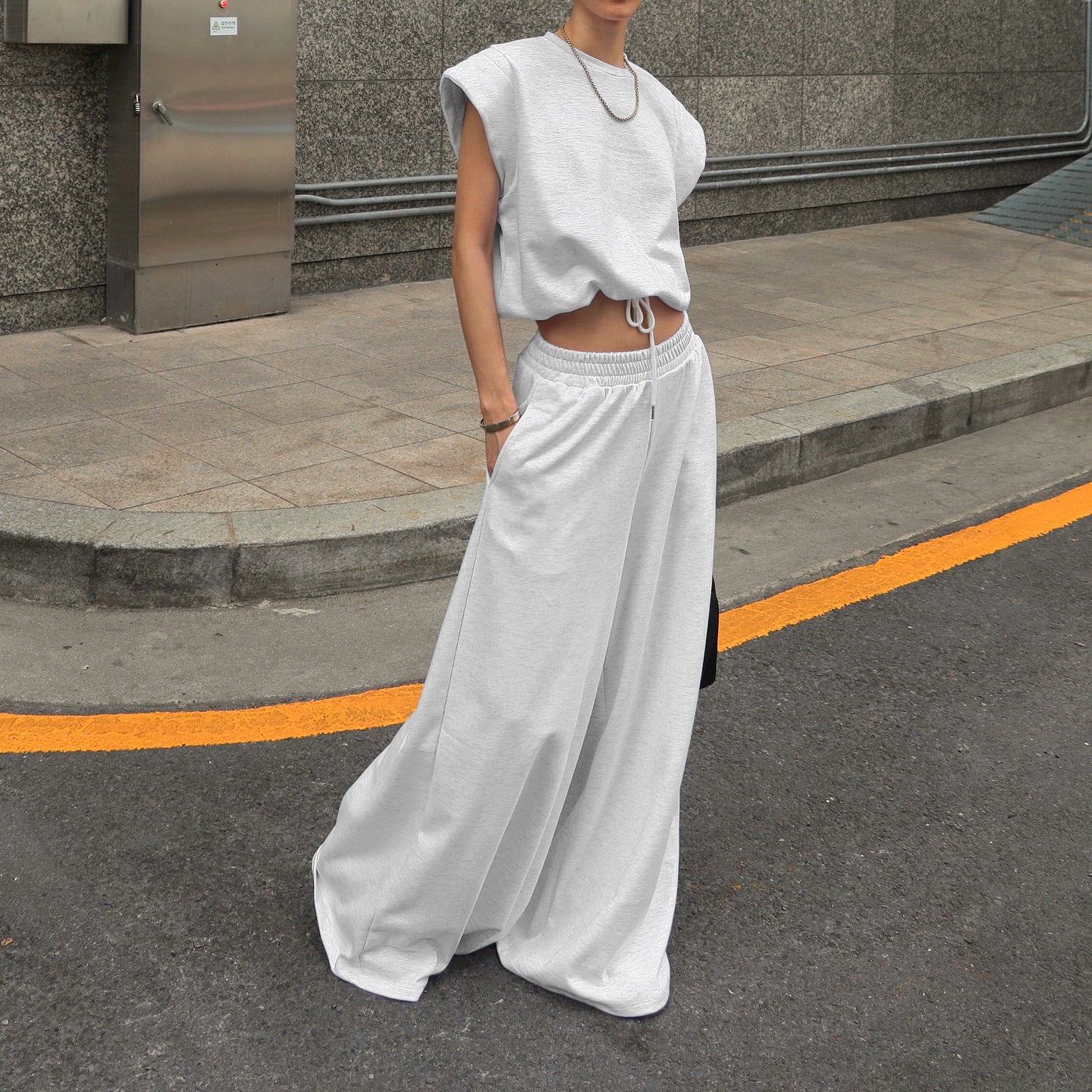 Sleeveless Pullover Top And Floor-length Wide-leg Pants Sweatshirt Set
