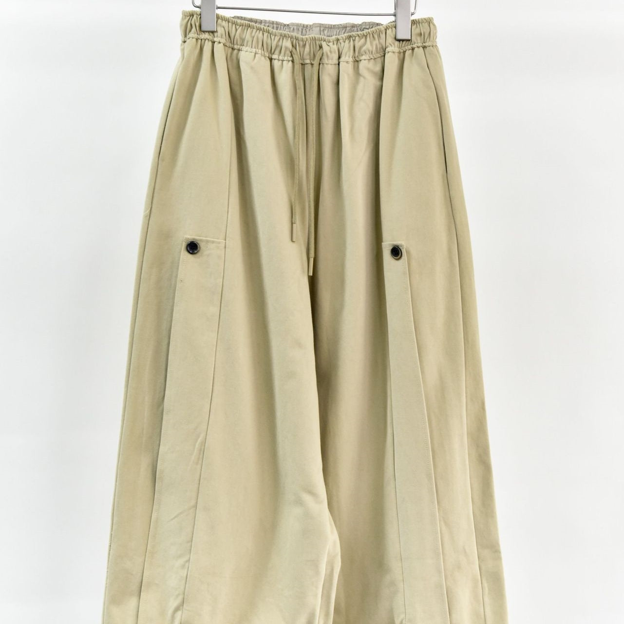 Women's Half-rolled Leg Simple Side Stripe Design Loose Wide-leg Pants
