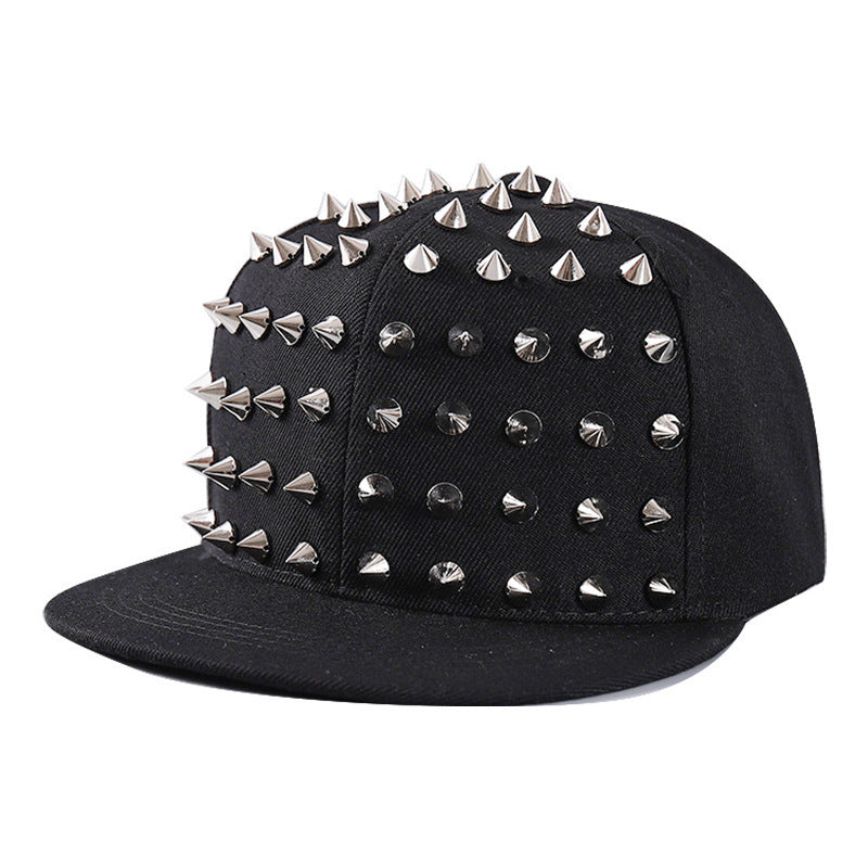 New Street-style Edgy Fashion Cap With Rivets