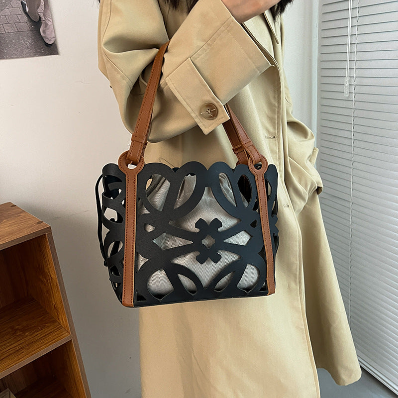 Women's Fashion Hollow Large Capacity Shoulder Handbag