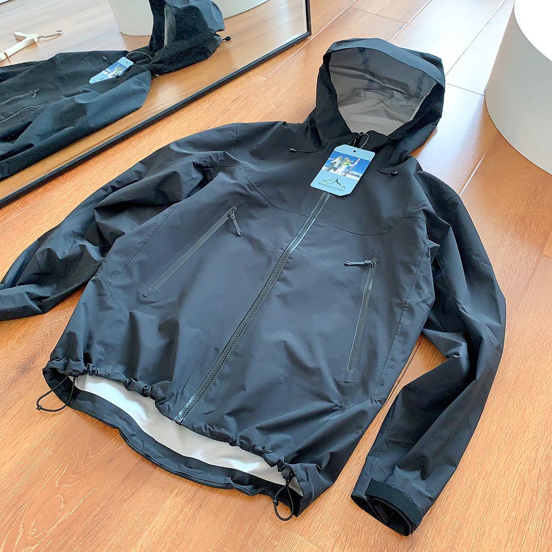 Outdoor Windproof Hooded Jacket
