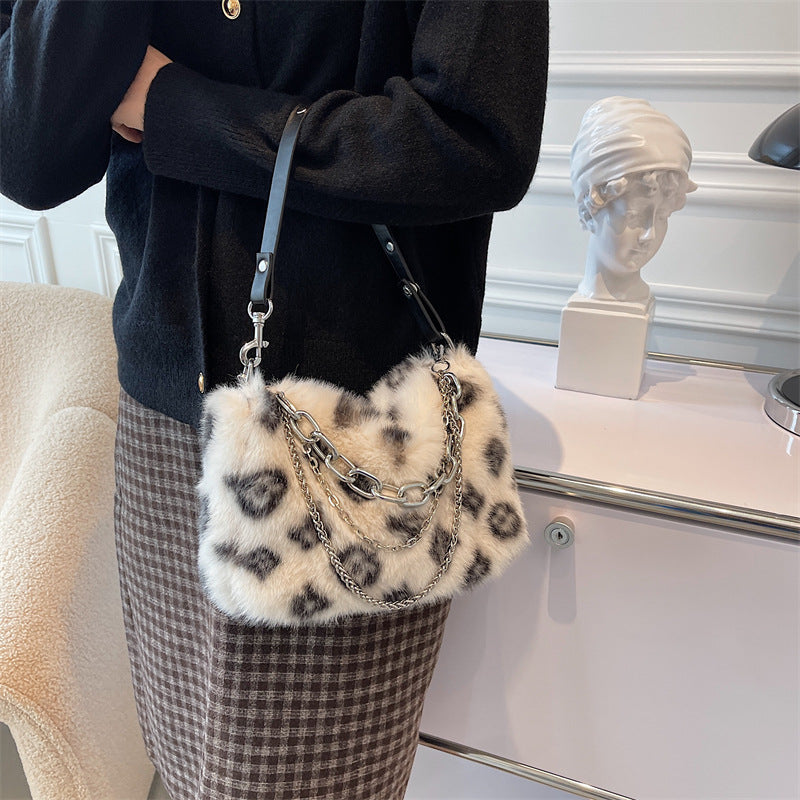 Leopard Pattern Plush Chain Stick Bag Casual