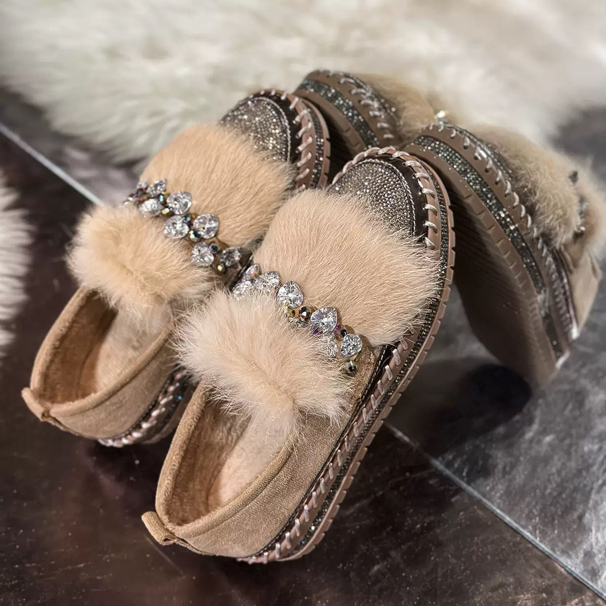 Fashion Bow Rhinestone Plus Size Women's Casual Shoes