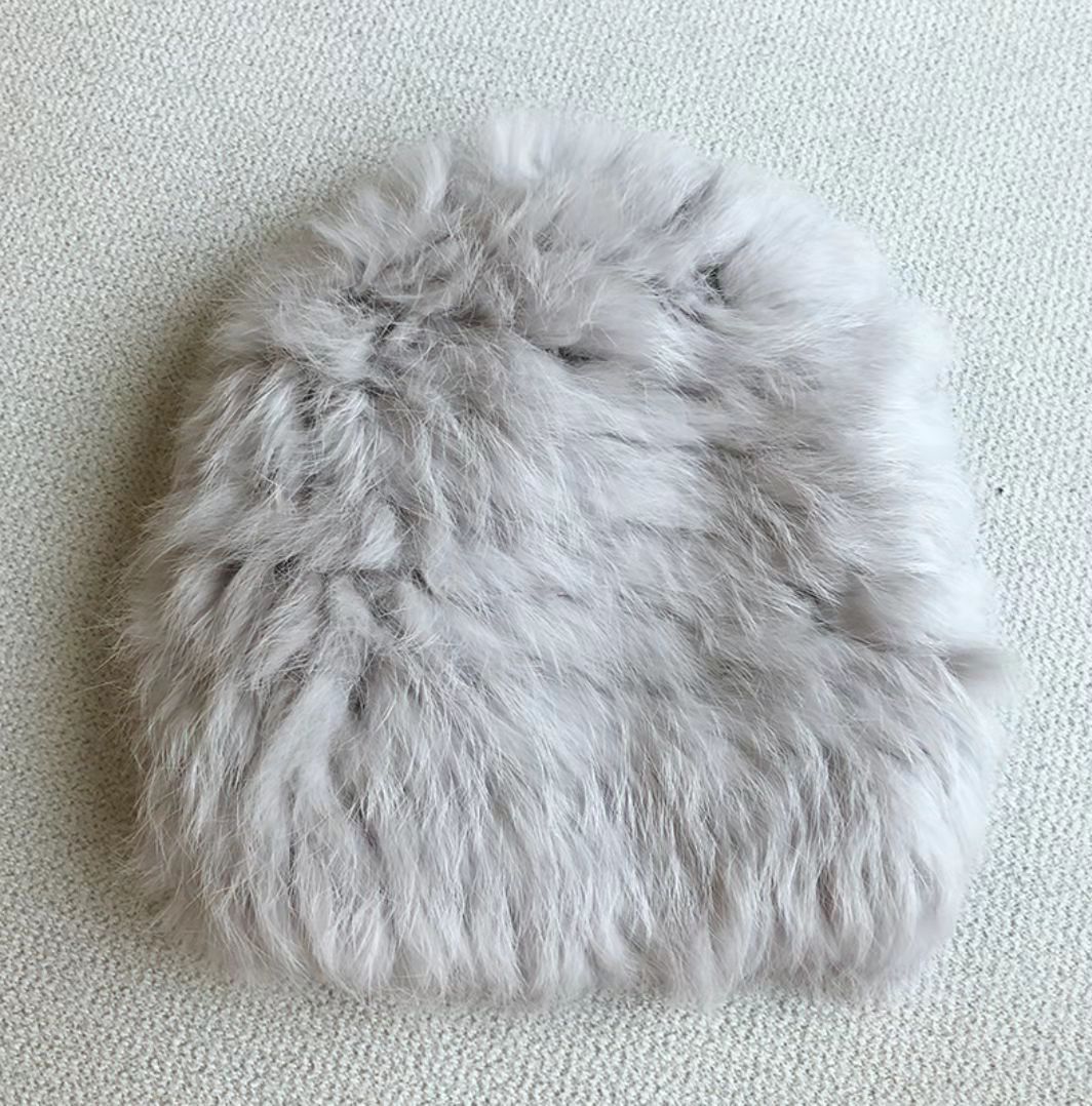 Cute Furry Knitted Wool Hat To Show The Face