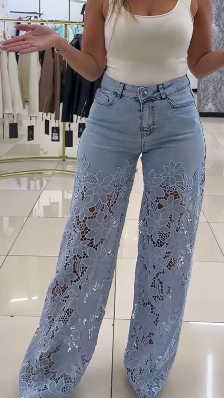 Moderigtige patchwork-denimjeans til kvinder med gennembrudte blondedetaljer
