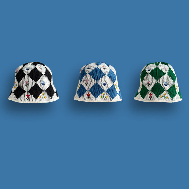 Diamond Check Flower Embroidered Knit Fisherman Hat