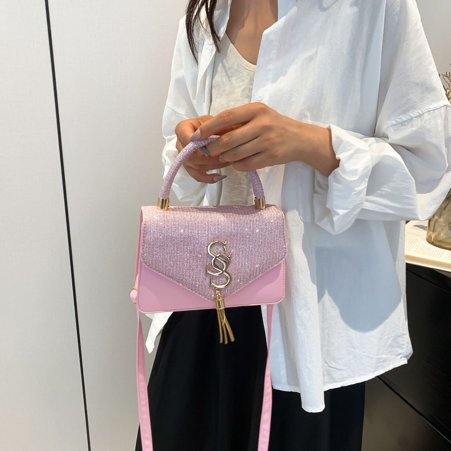 Fashion Fashion Letters Simple Versatile Handbag