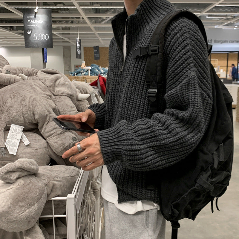 Strikket cardigan med lynlås og halv høj hals