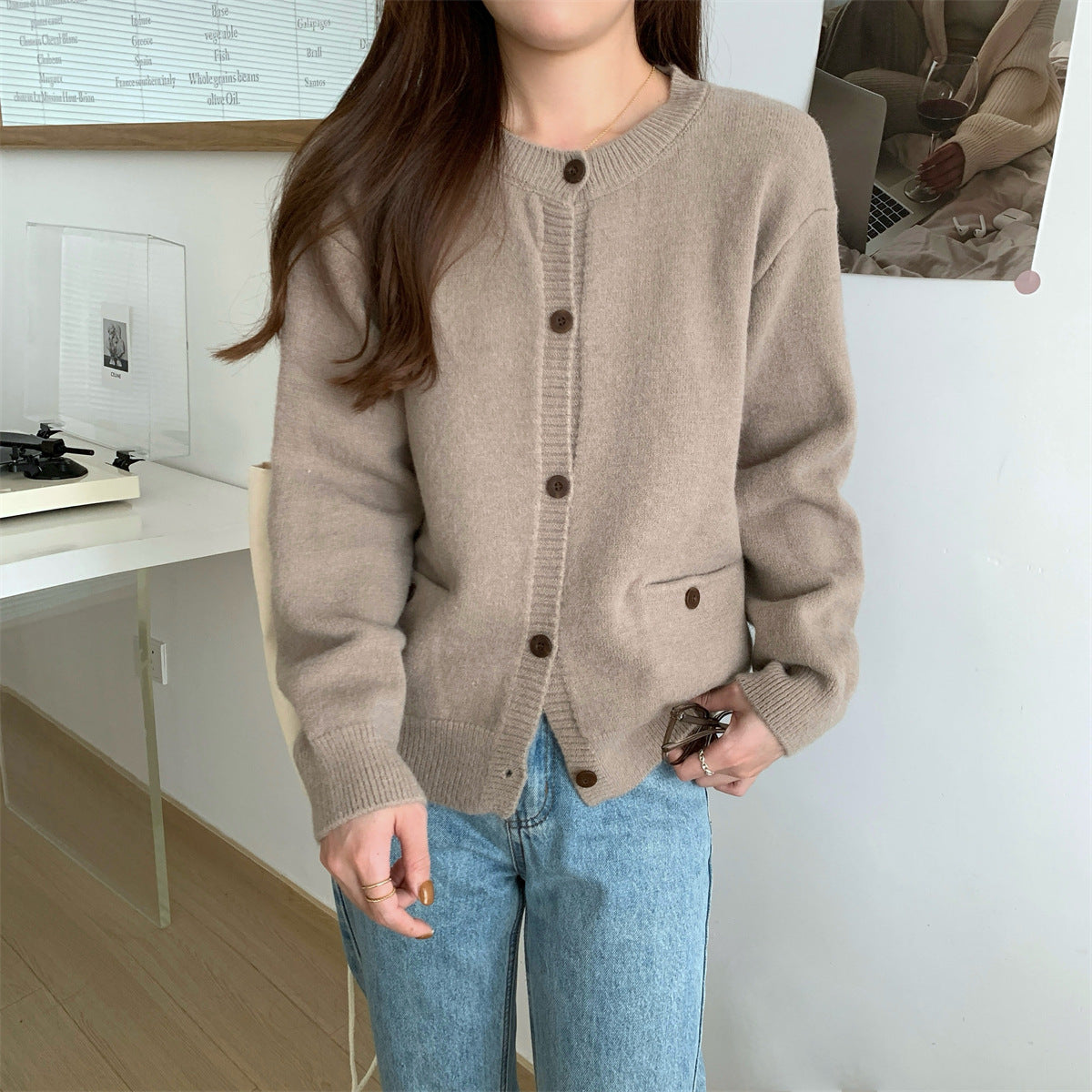 Long Sleeve Women's Knitted Cardigan Top