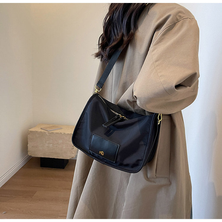 Large Capacity New Fashionable And Versatile Single Shoulder Crossbody Bag