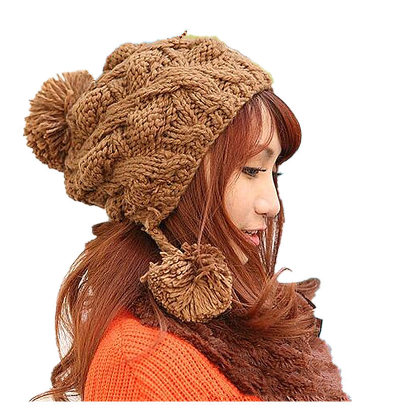 Women's Knitted Pineapple Flower Ear Protection Wool Hat