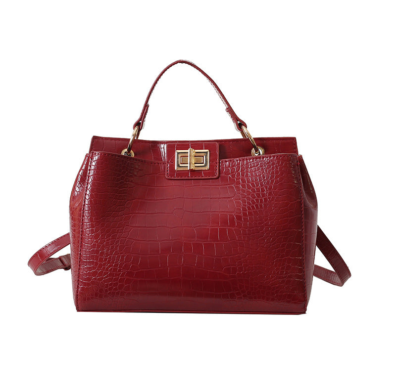 New Fashion Minority Design Retro Handbag Shoulder Western Style Messenger Bag