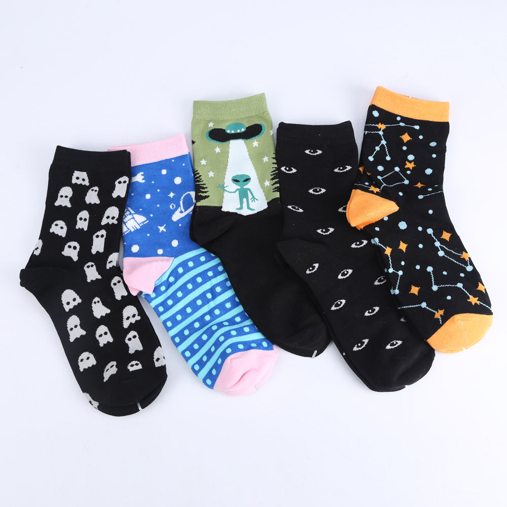 Women's Casual Fashion Simple Jacquard Socks