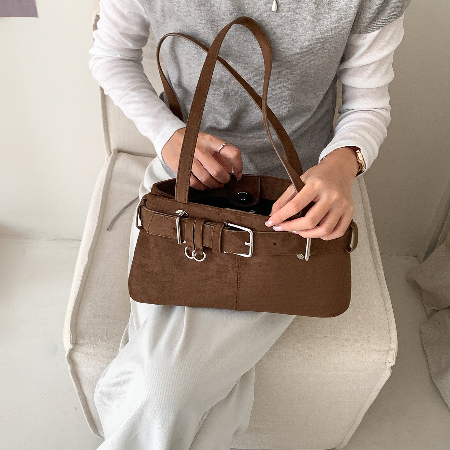 Retro Minority Design Autumn And Winter Underarm Bag