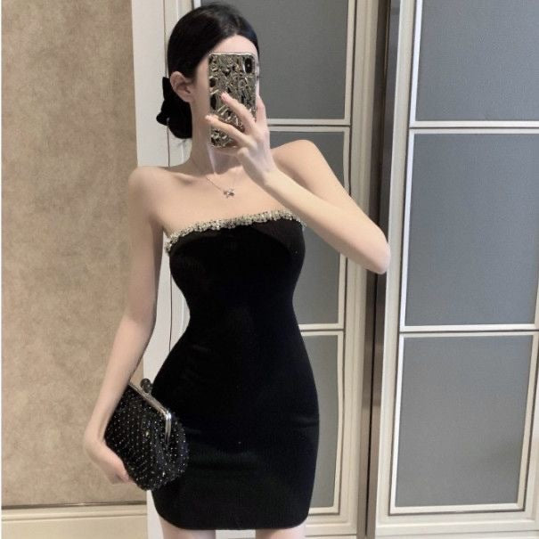 Retro Chic Sheath Off-shoulder Little Black Dress For Women
